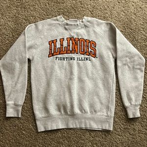 PREOWNED CHAMPION EMBROIDERED ILLINOIS FIGHTING ILLINI CREWNECK SWEATSHIRT SMALL